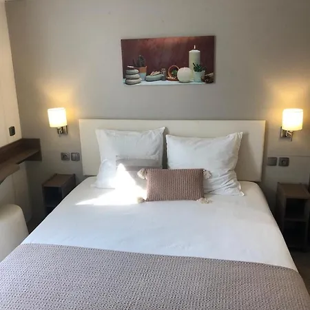 Bungalow Camping Les Ecureuils