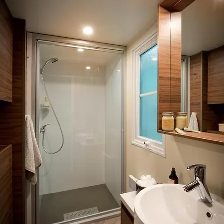 Bungalow Camping Les Ecureuils Κάμπινγκ Mimizan-Plage